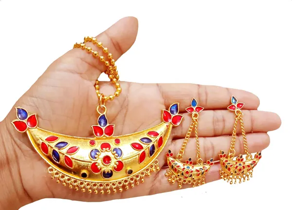 Assamese_Traditional_Gold_Plated_Red_Blue_Joonbiri_Chain_Jewellery_Set_For_Women